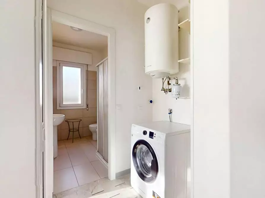 Immagine 7 di Camera in affitto  in Via Trento a Venezia