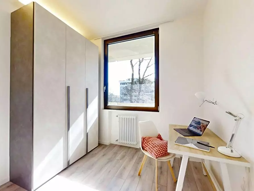 Immagine 6 di Camera in affitto  in Via Luigi Pellizzo a Padova