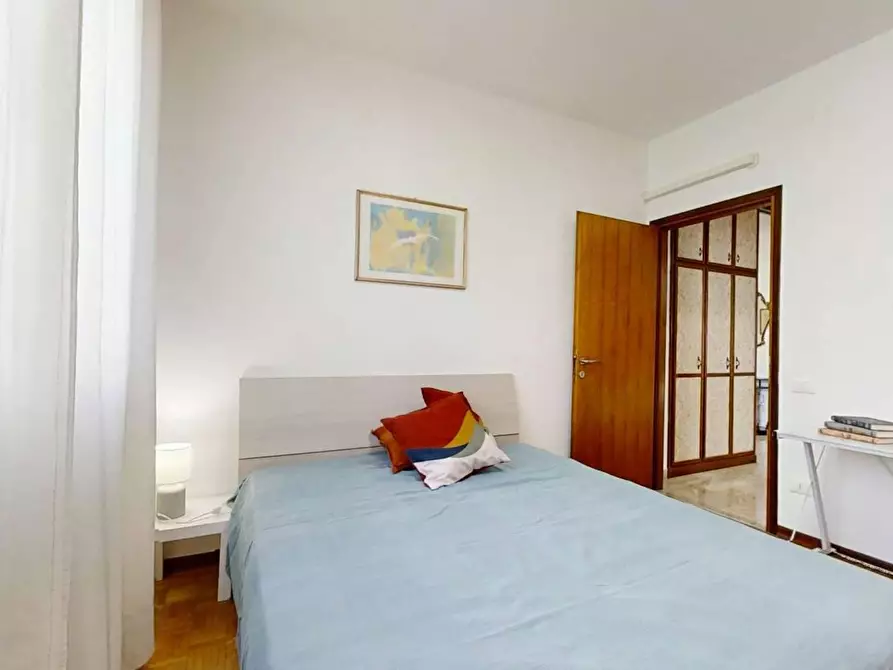 Immagine 2 di Camera in affitto  in Via Aleardo Aleardi a Venezia