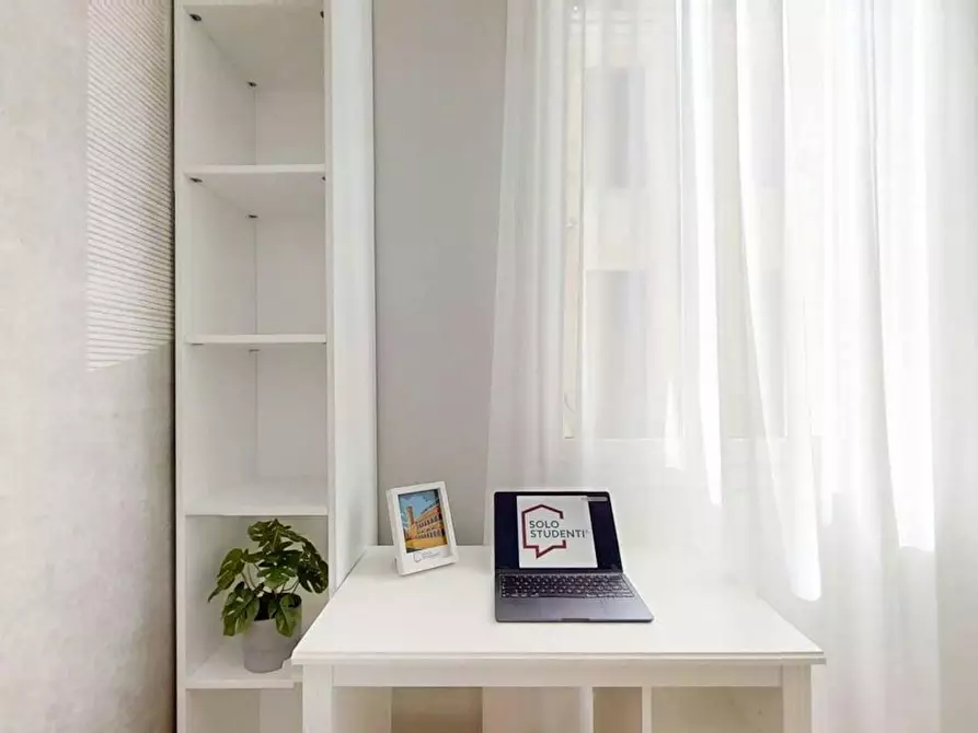 Immagine 4 di Camera in affitto  in Via San Francesco a Padova