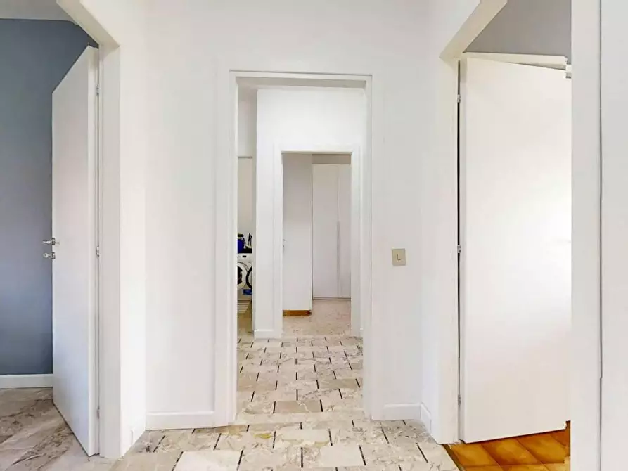 Immagine 5 di Camera in affitto  in Via Trento a Venezia