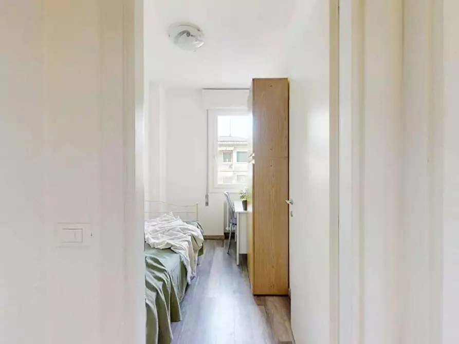 Immagine 5 di Camera in affitto  in Via Buie a Padova