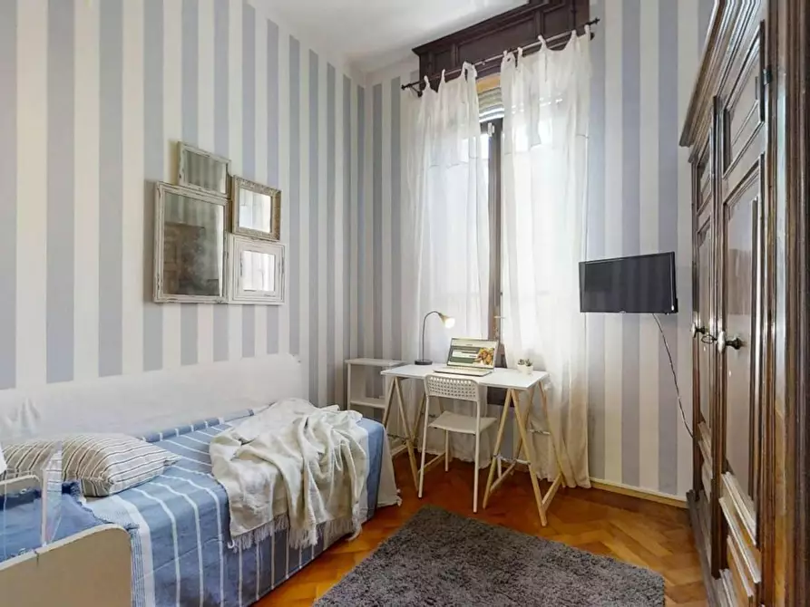 Immagine 2 di Camera in affitto  in Piazza del Castello a Padova