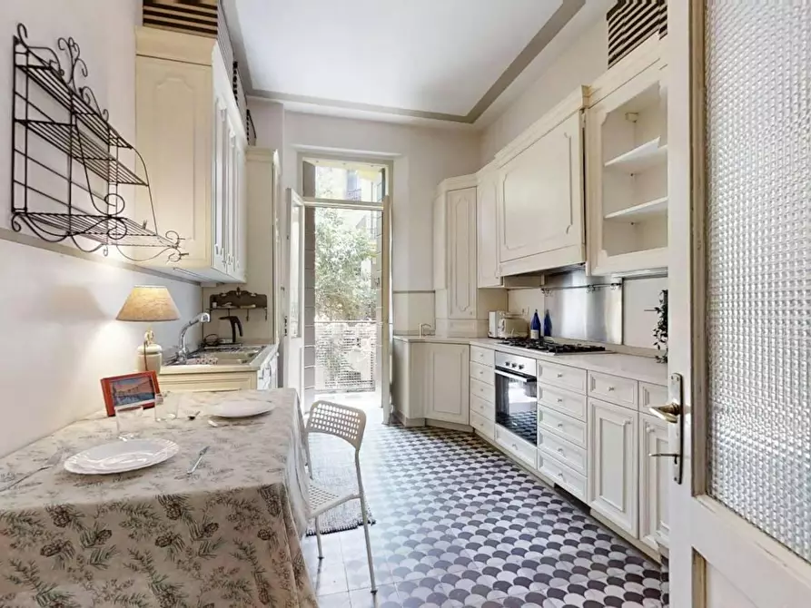 Immagine 5 di Camera in affitto  in Piazza del Castello a Padova