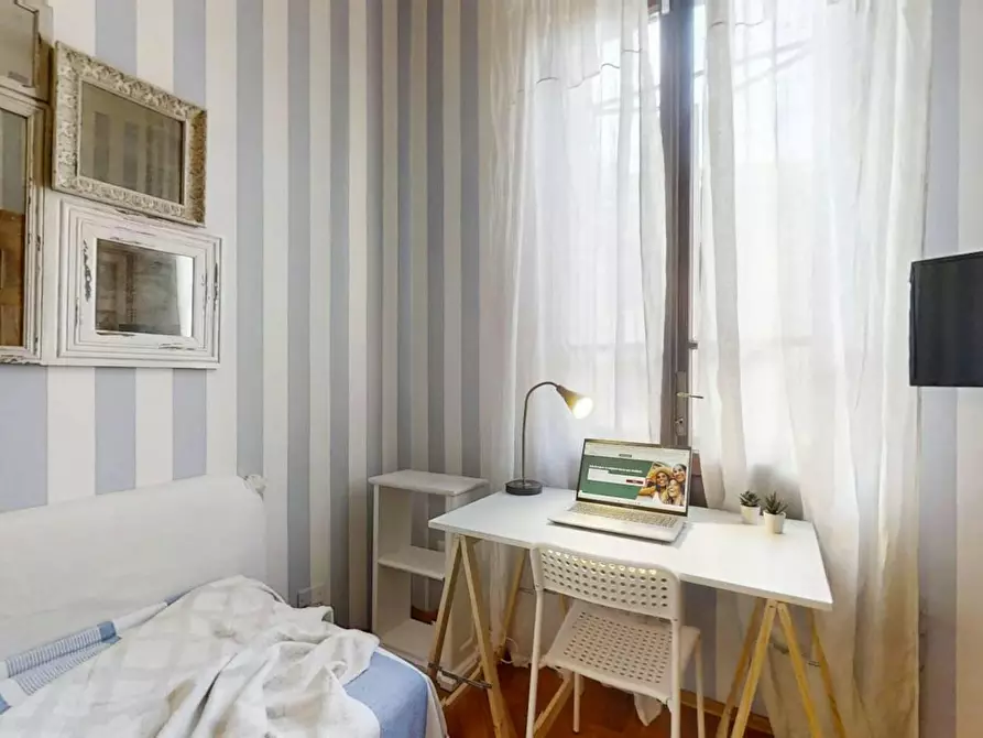 Immagine 3 di Camera in affitto  in Piazza del Castello a Padova