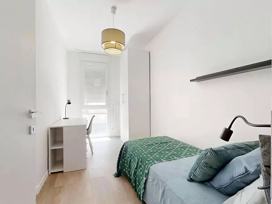 Immagine 2 di Camera in affitto  in Via Giosuè Carducci a Venezia