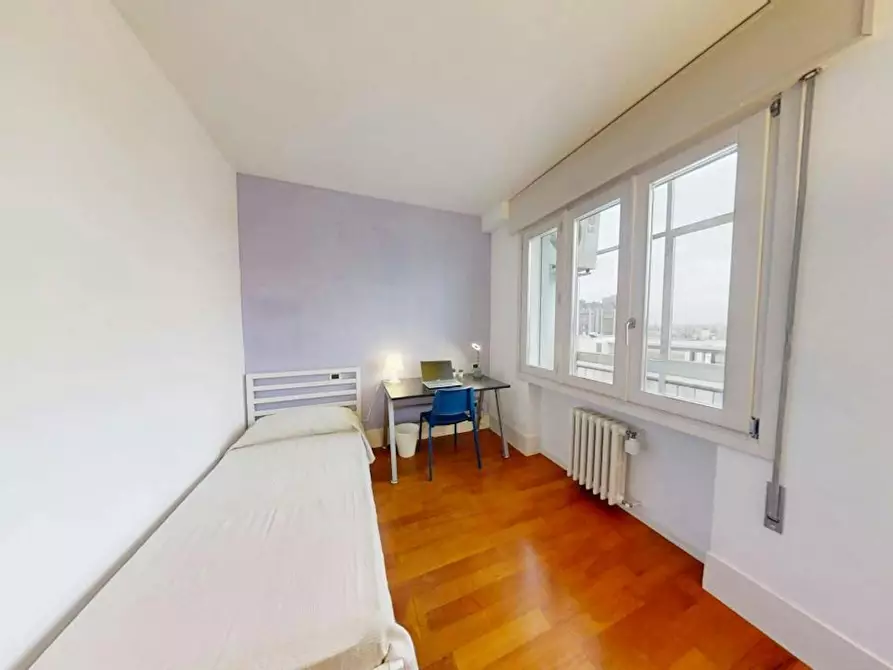 Immagine 3 di Camera in affitto  in Via Enrico degli Scrovegni a Padova