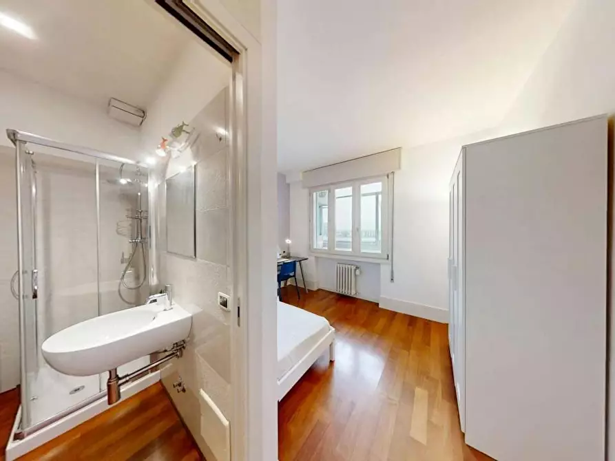 Immagine 1 di Camera in affitto  in Via Enrico degli Scrovegni a Padova