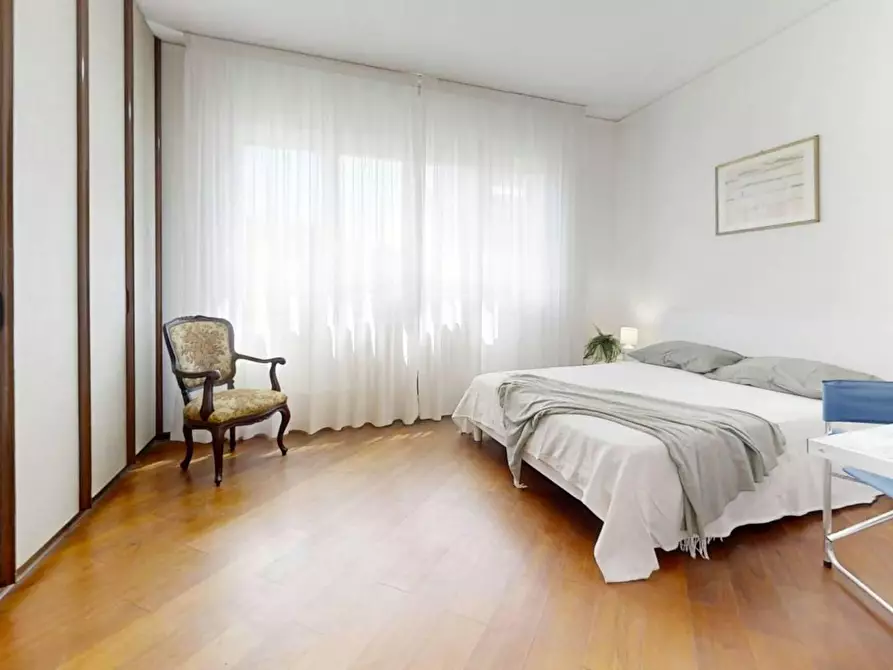 Immagine 2 di Camera in affitto  in Via Aleardo Aleardi a Venezia