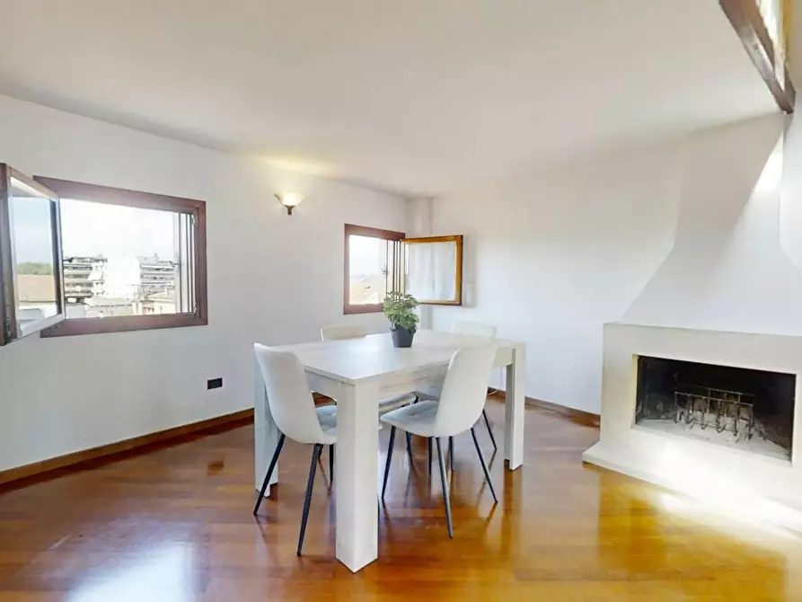 Immagine 1 di Camera in affitto  in Contrada Pedemuro San Biagio a Vicenza