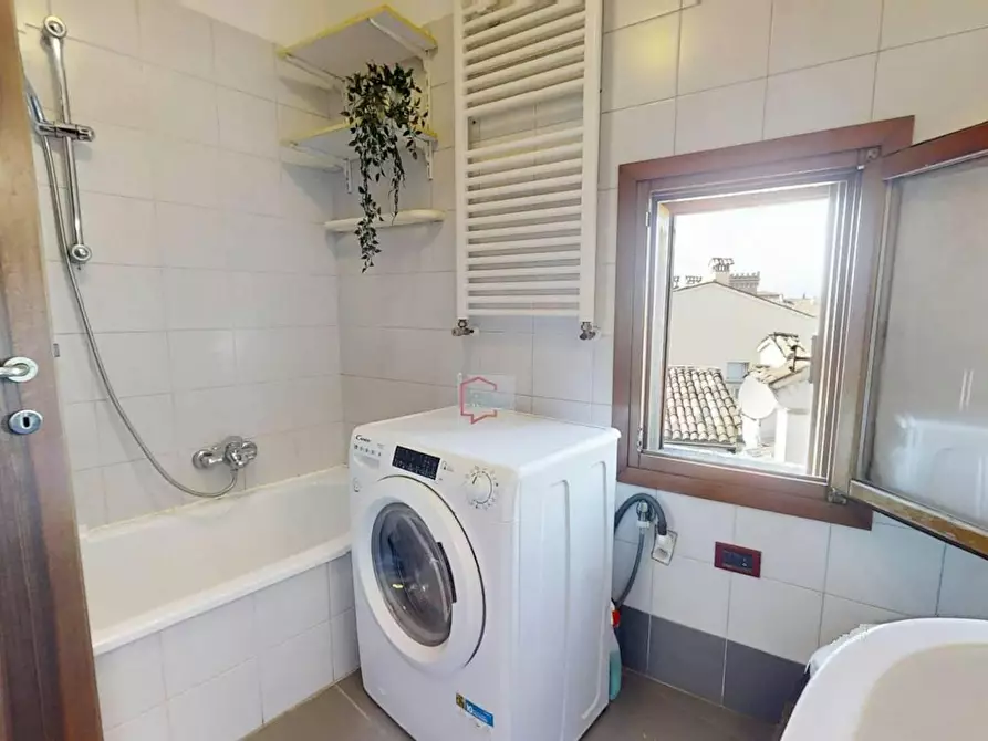 Immagine 8 di Camera in affitto  in Contrada Pedemuro San Biagio a Vicenza