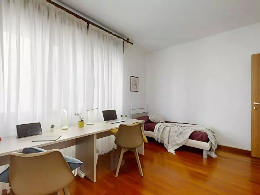 Immagine 4 di Camera in affitto  in Via V. Alfieri a Albignasego