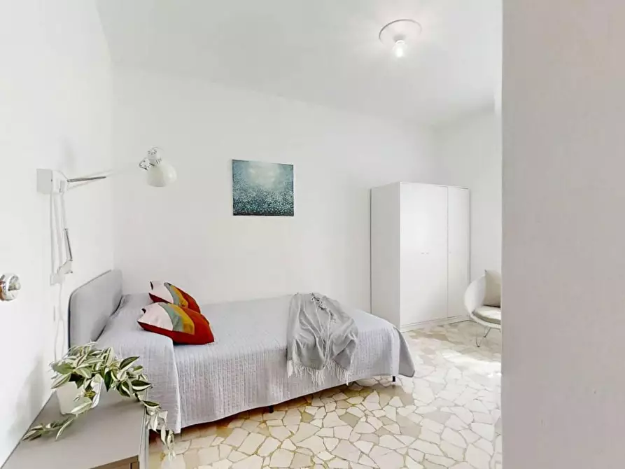 Immagine 2 di Camera in affitto  in Via Coni Zugna a Venezia