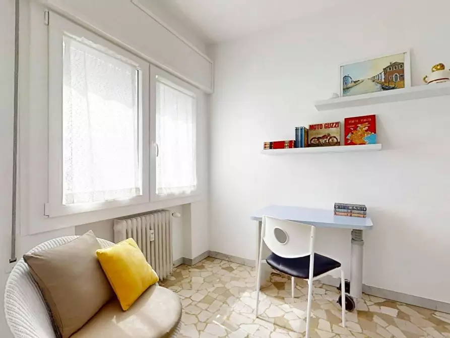 Immagine 3 di Camera in affitto  in Via Coni Zugna a Venezia