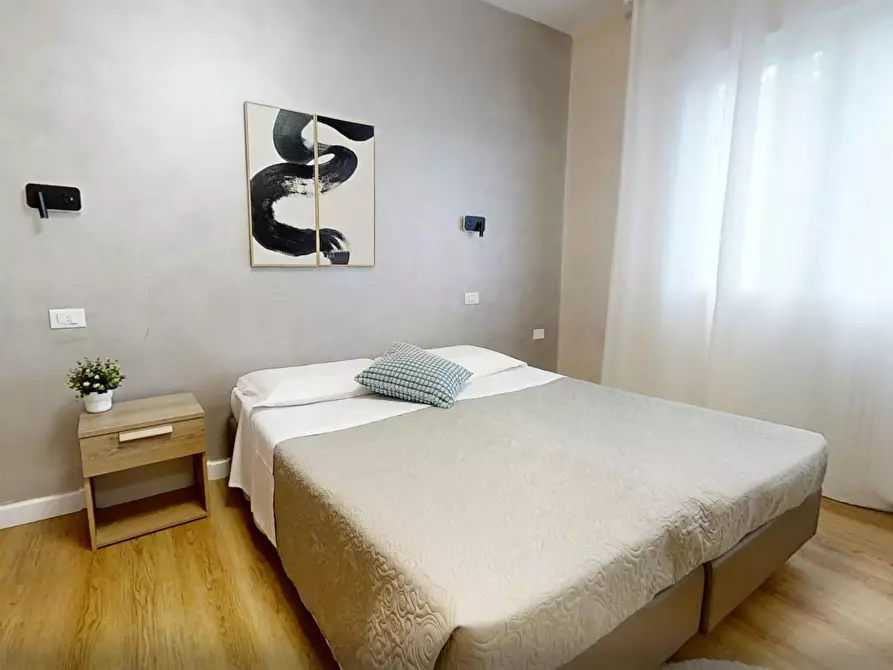 Immagine 3 di Camera in affitto  in Piazza del Mercato a Venezia