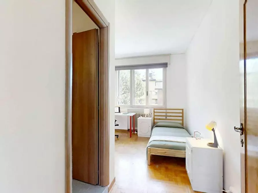 Immagine 4 di Camera in affitto  in Via Antonio Medin a Padova