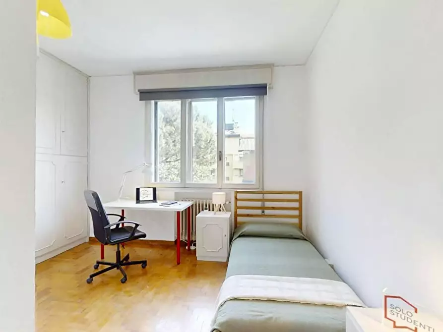 Immagine 3 di Camera in affitto  in Via Antonio Medin a Padova