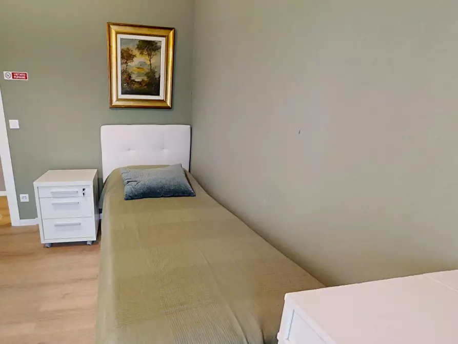 Immagine 2 di Camera in affitto  in Via Guglielmo Roentgen a Venezia