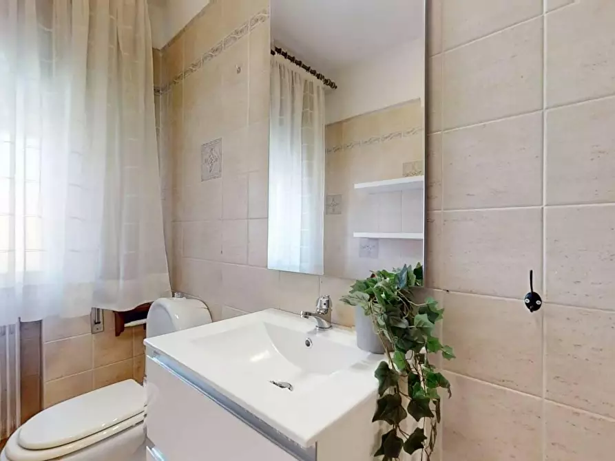 Immagine 7 di Camera in affitto  in Via Guglielmo Roentgen a Venezia