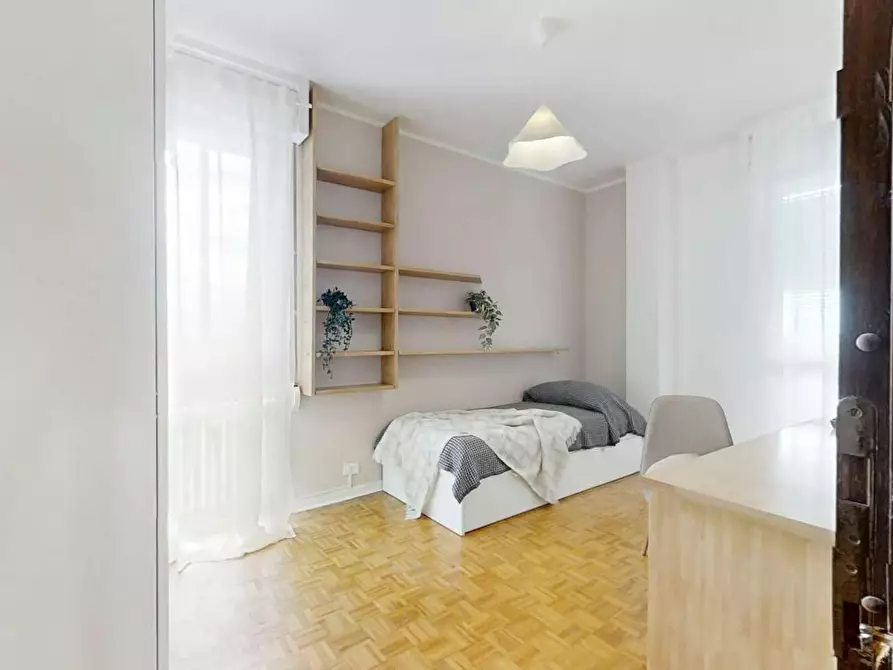 Immagine 1 di Camera in affitto  in Via Tirana a Padova