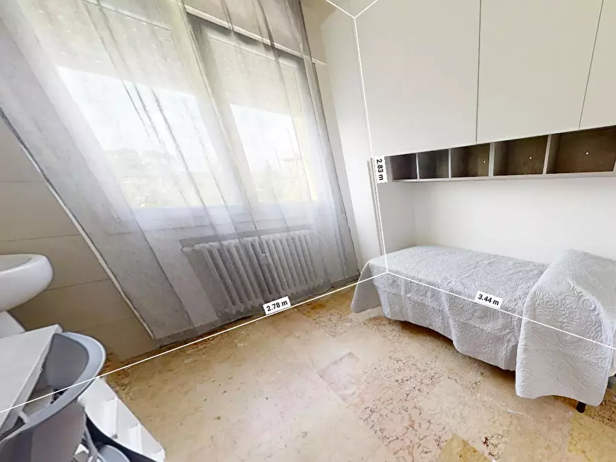 Immagine 2 di Camera in affitto  in Via Trento a Venezia