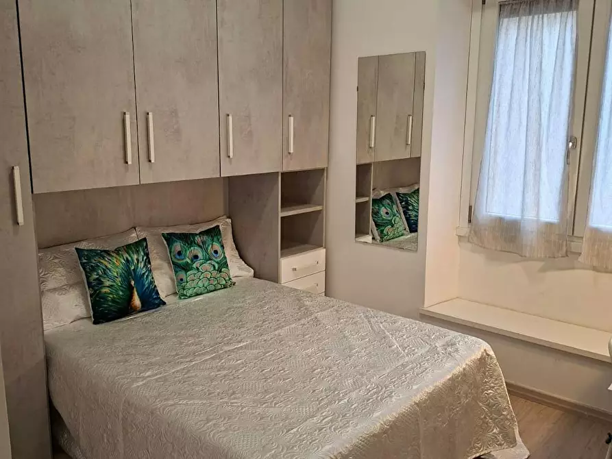 Immagine 1 di Camera in affitto  in Via Varvariana a Roma