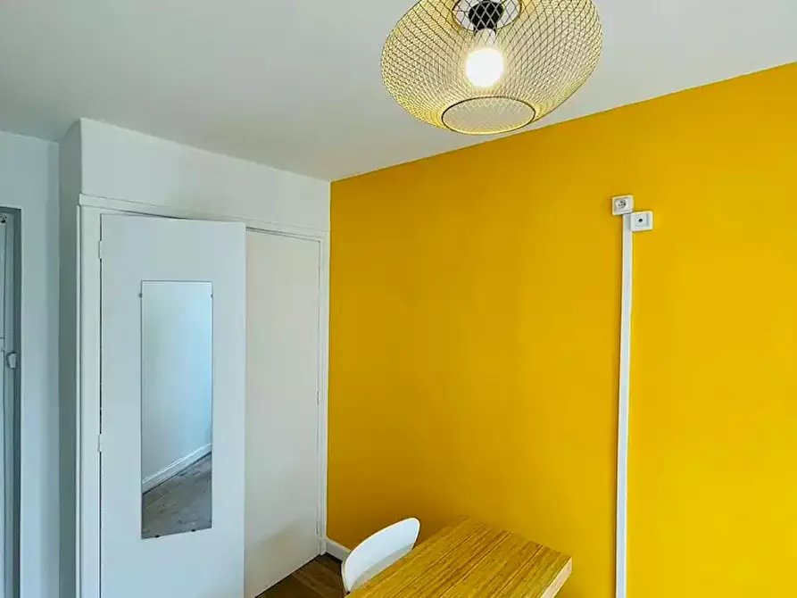 Immagine 3 di Camera in affitto  in Rue Clément Michut a Villeurbanne