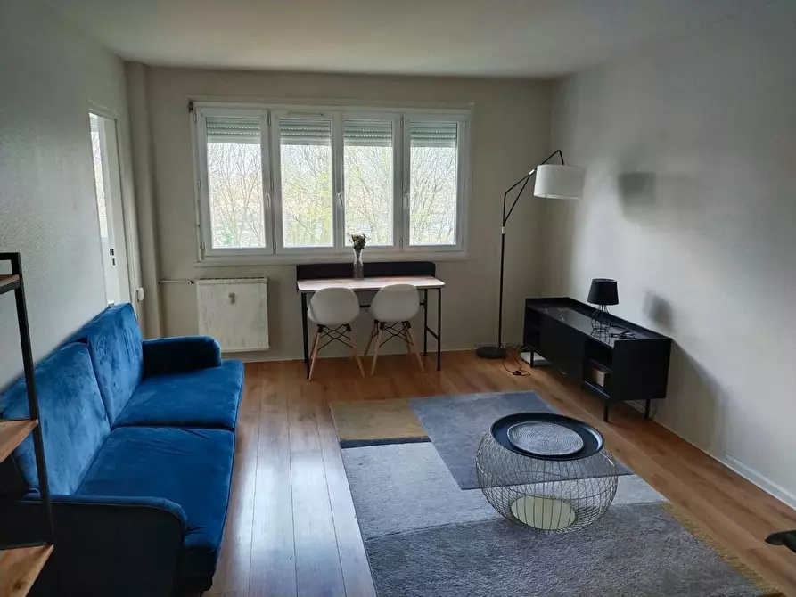 Immagine 1 di Camera condivisa in affitto  in Allée Scapin a Montigny