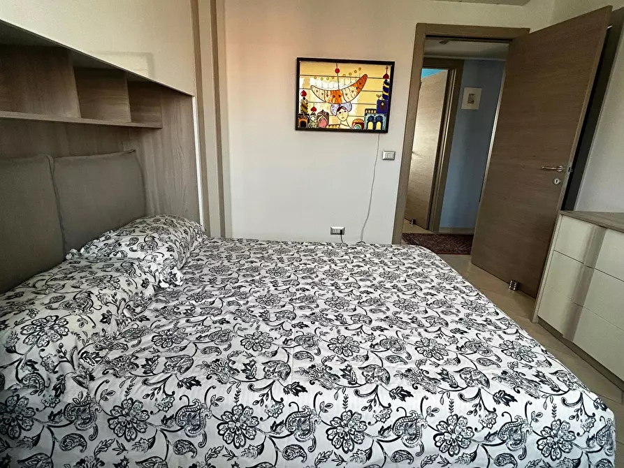 Immagine 1 di Camera in affitto  in Via Appennini a Milano