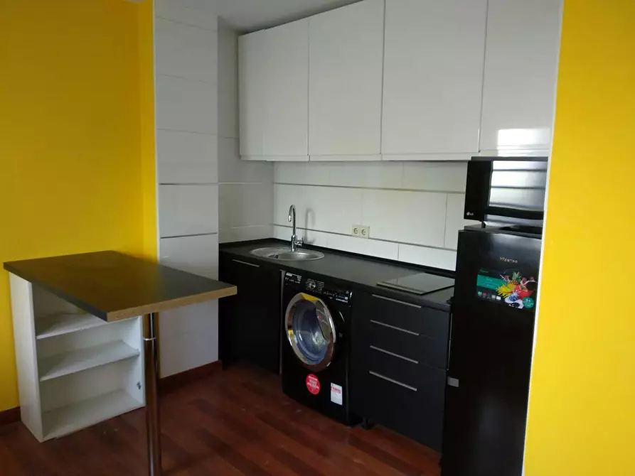Immagine 6 di Appartamento in affitto  in Calle del Párroco Eusebio Cuenca a Madrid