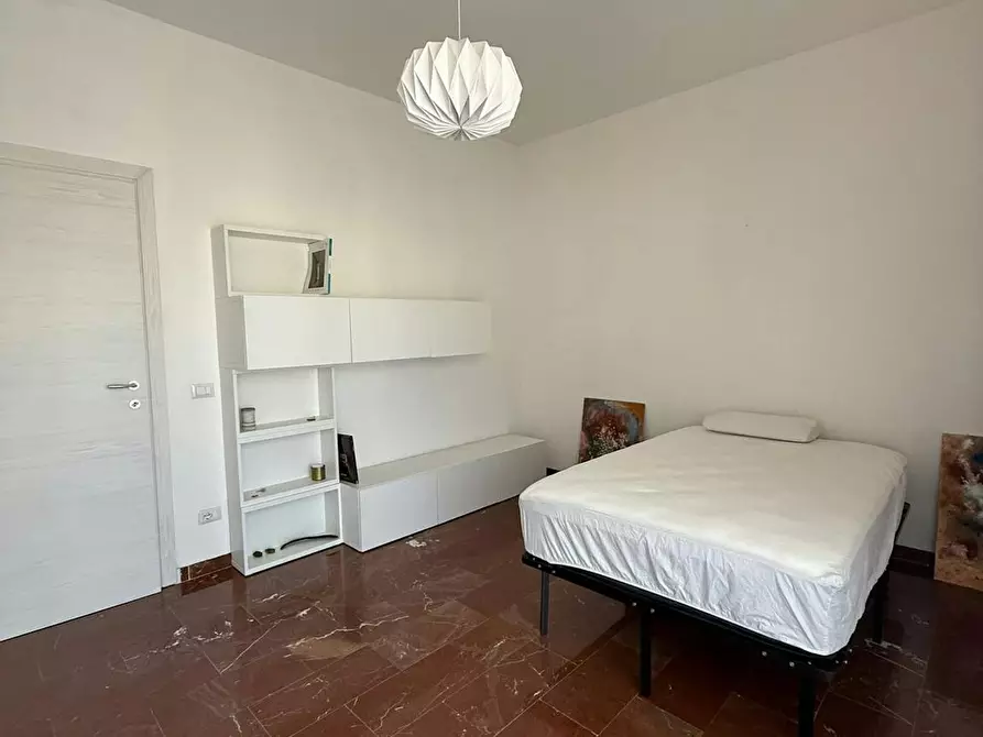 Immagine 3 di Camera in affitto  in Via Vittorio Emanuele II a Firenze