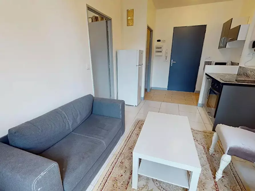 Immagine 9 di Appartamento in affitto  in Rue du Grand-Gonnet a Saint-Étienne
