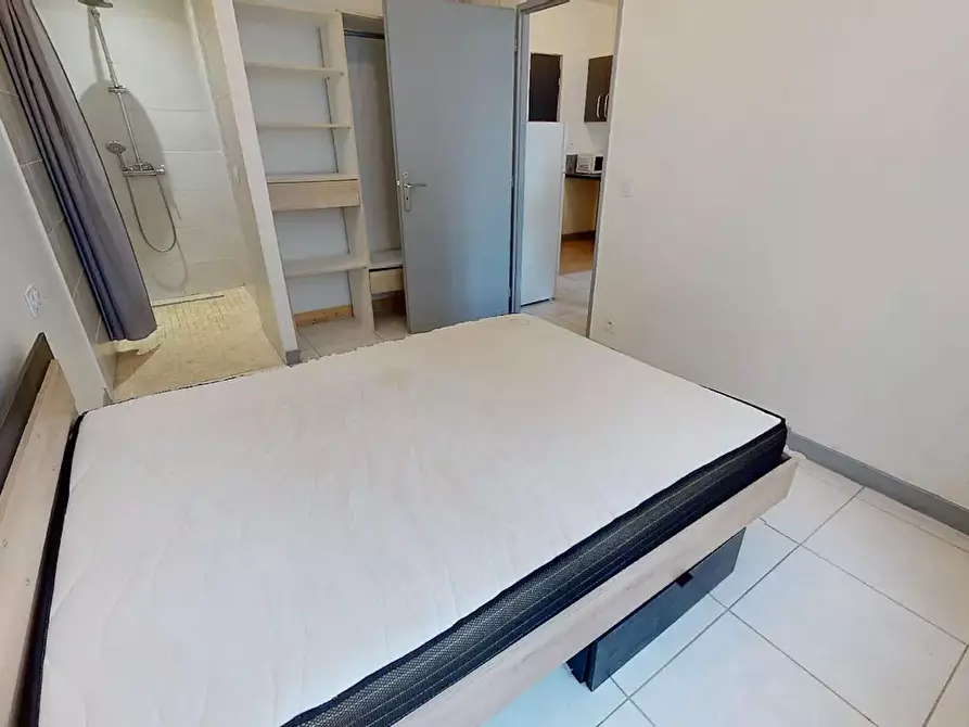 Immagine 2 di Appartamento in affitto  in Rue du Grand-Gonnet a Saint-Étienne