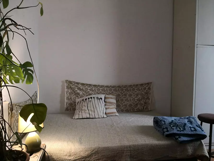 Immagine 1 di Camera in affitto  in Via Giuseppe la Farina a Firenze