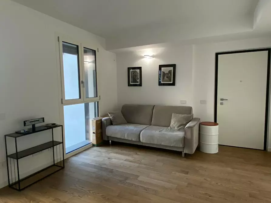 Immagine 6 di Appartamento in affitto  in Via Privata Vivarini a Milano