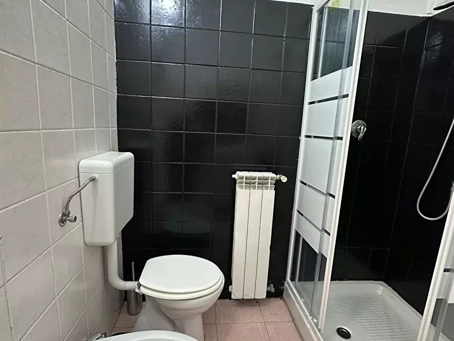 Immagine 3 di Casa indipendente in affitto  in Via Belmonte a Torino