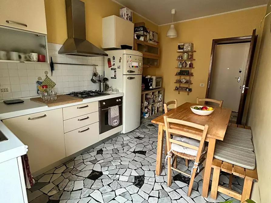 Immagine 8 di Camera condivisa in affitto  in Via Montello a Padova