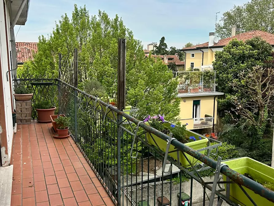 Immagine 6 di Camera condivisa in affitto  in Via Montello a Padova