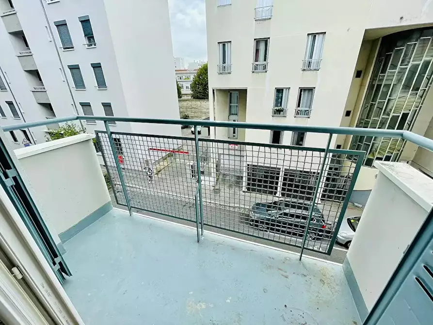 Immagine 5 di Camera in affitto  in Rue Clément Michut a Villeurbanne