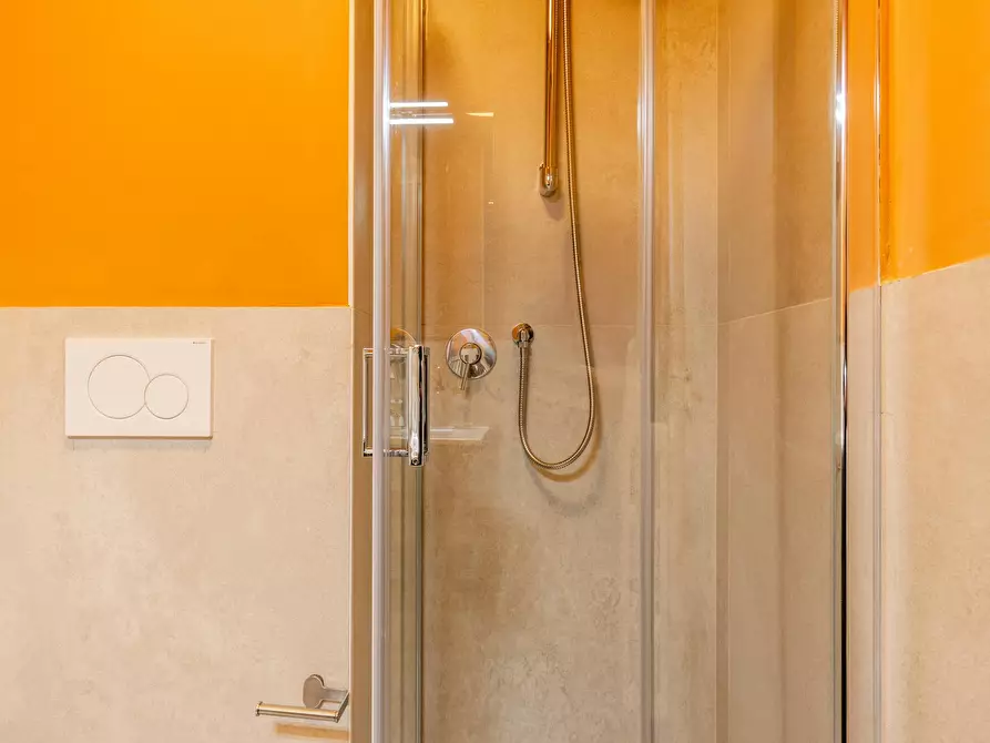 Immagine 9 di Camera in affitto  in Via Gian Giacomo Mora a Milano