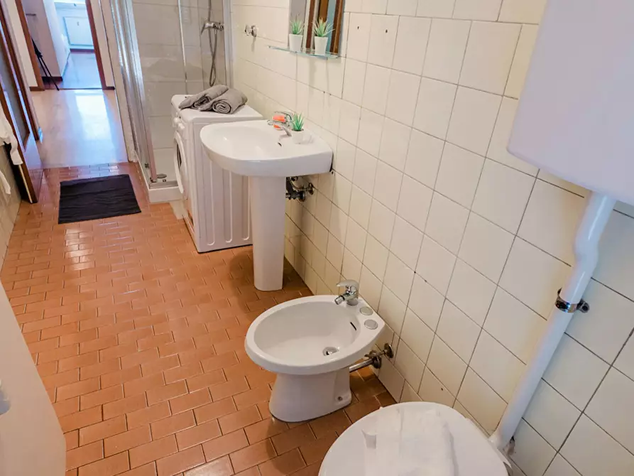 Immagine 10 di Camera in affitto  in Via Angelo Maj a Bergamo