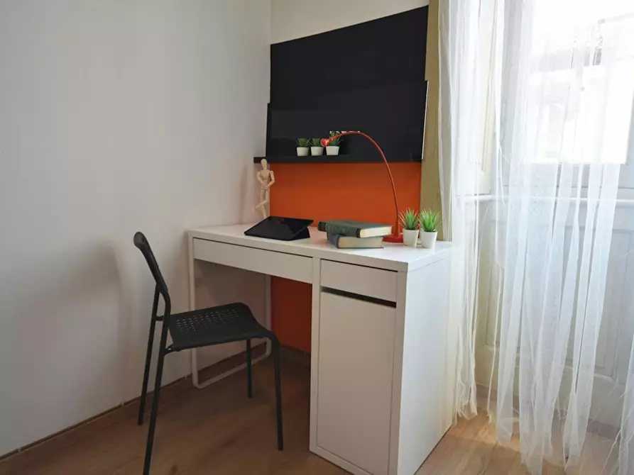 Immagine 3 di Camera in affitto  in Via Antonio Locatelli a Bergamo