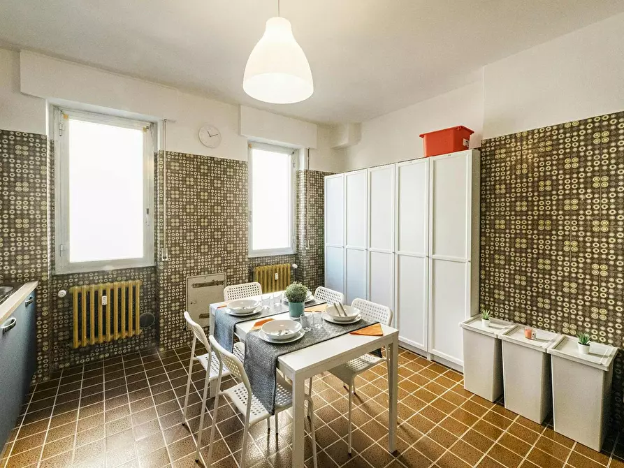 Immagine 8 di Camera in affitto  in Via Giorgio e Guido Paglia a Bergamo