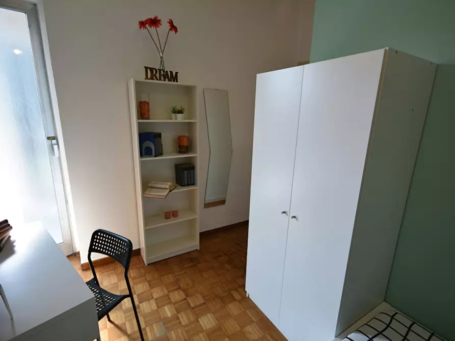 Immagine 3 di Camera in affitto  in Via Angelo Maj a Bergamo