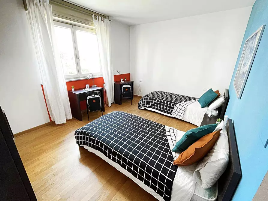 Immagine 1 di Camera in affitto  in Via Giovanni Battista Berizzi a Bergamo