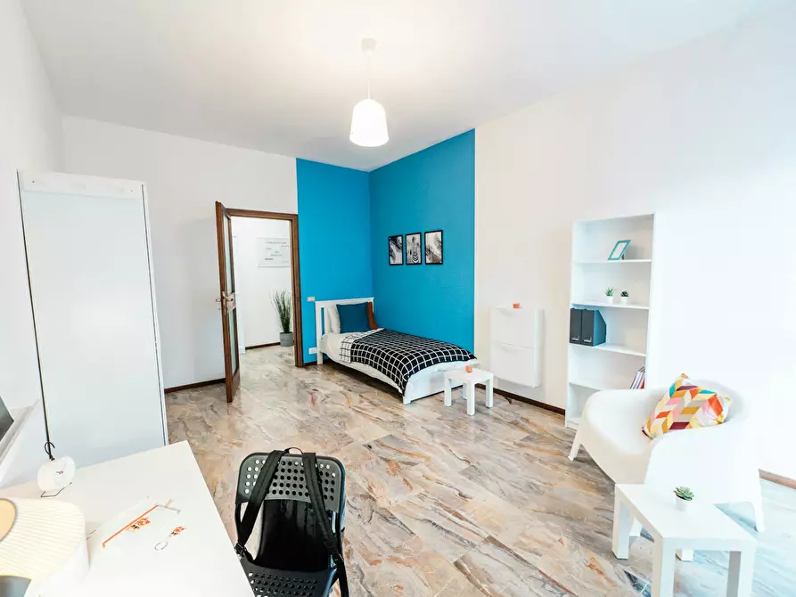 Immagine 3 di Camera in affitto  in Via G. Suardi a Bergamo