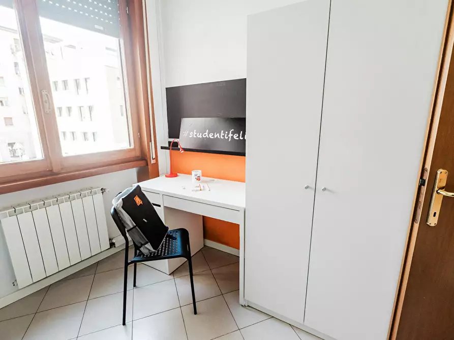 Immagine 4 di Camera in affitto  in Via Angelo Maj a Bergamo