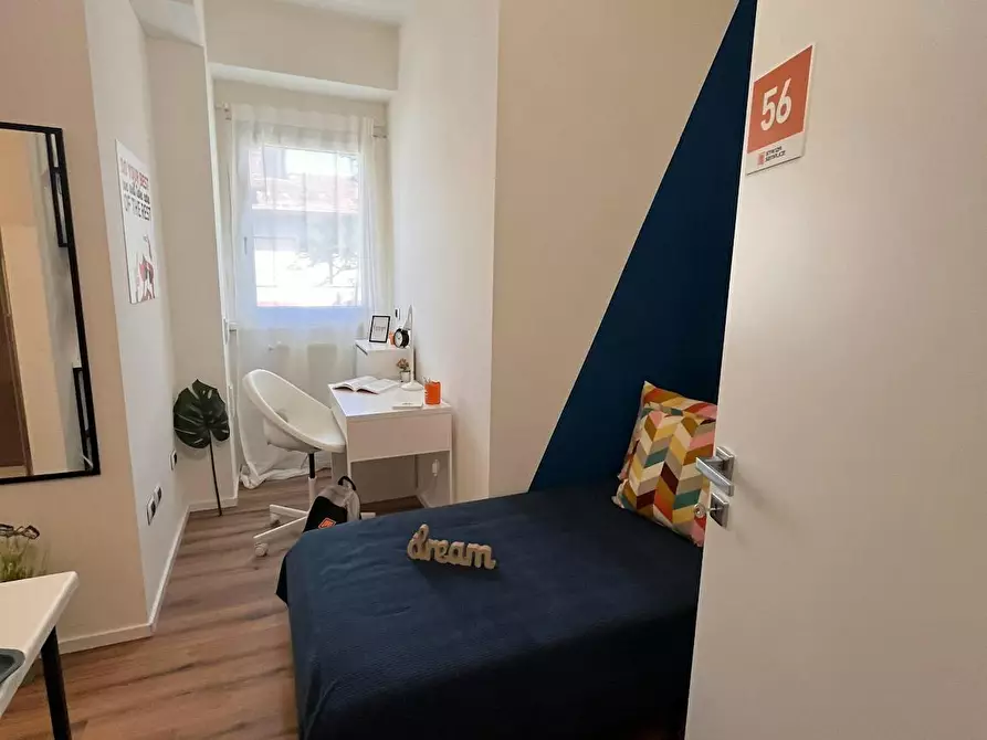 Immagine 1 di Camera in affitto  in Via Fabio Filzi a Trento