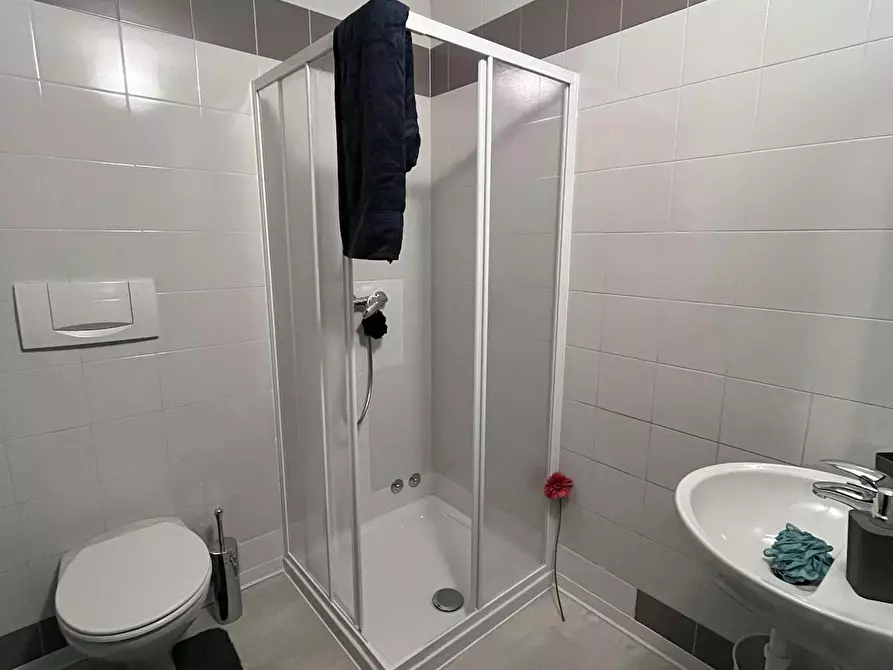 Immagine 6 di Camera in affitto  in Via del Brennero a Trento