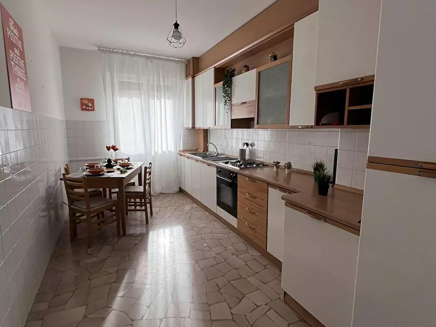 Immagine 5 di Camera in affitto  in Viale Verona a Trento